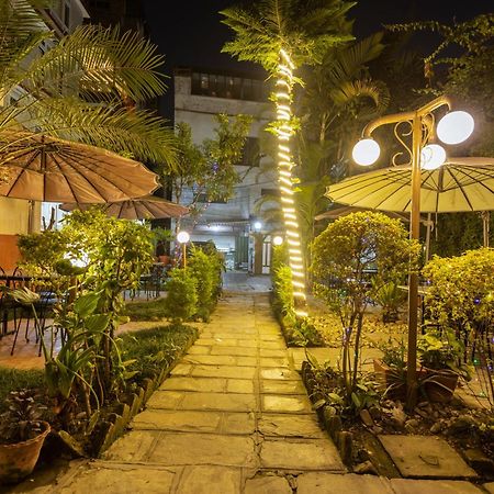 Hotel Sekai カトマンズ エクステリア 写真