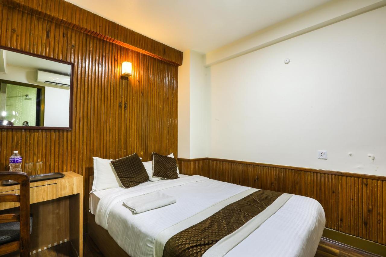 Hotel Sekai カトマンズ エクステリア 写真