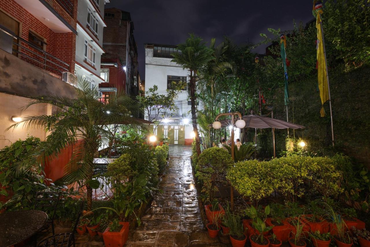 Hotel Sekai カトマンズ エクステリア 写真