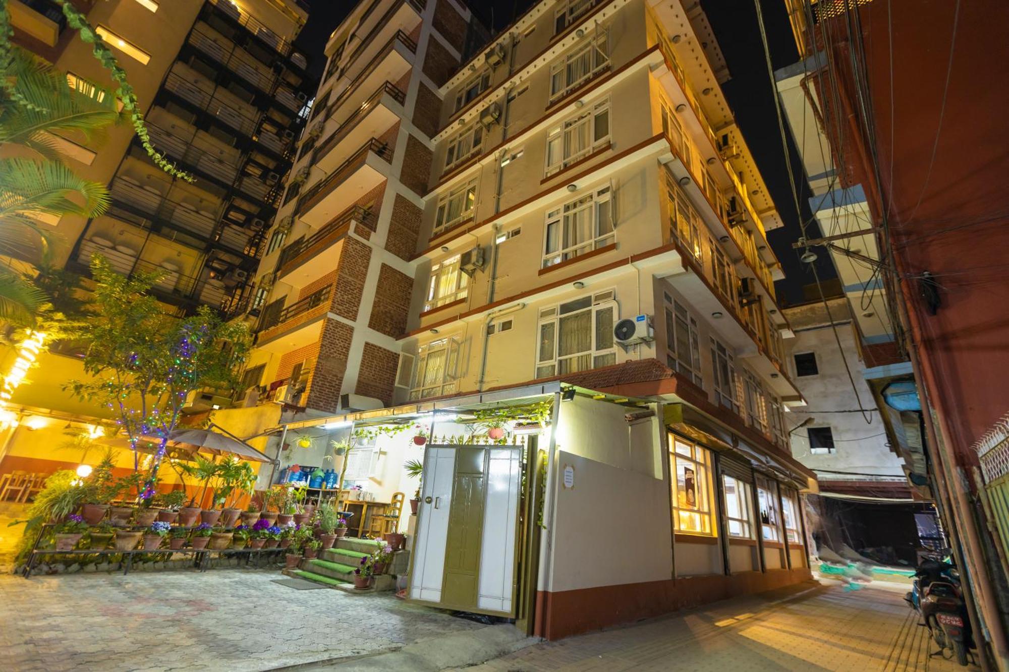 Hotel Sekai カトマンズ エクステリア 写真